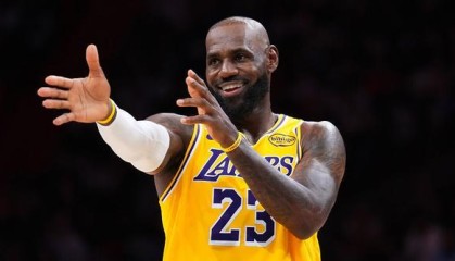 开云-湖人正式锁定季后赛席位 詹姆斯生涯19次进入季后赛历史第一